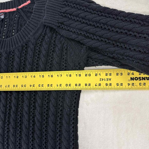 Old Navy Women’s Plus Black Cable Knit Sweater - Picture 8 of 11